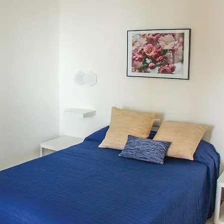 Apartment Awesome In With 1 Bedrooms Marbella